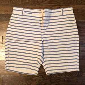 Boyfriend roll up khakis